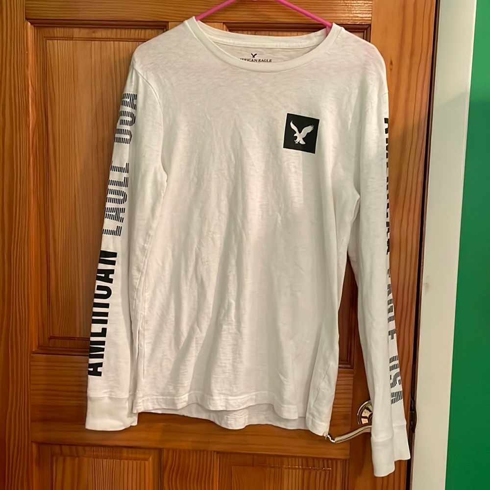 American Eagle White Long Sleeve